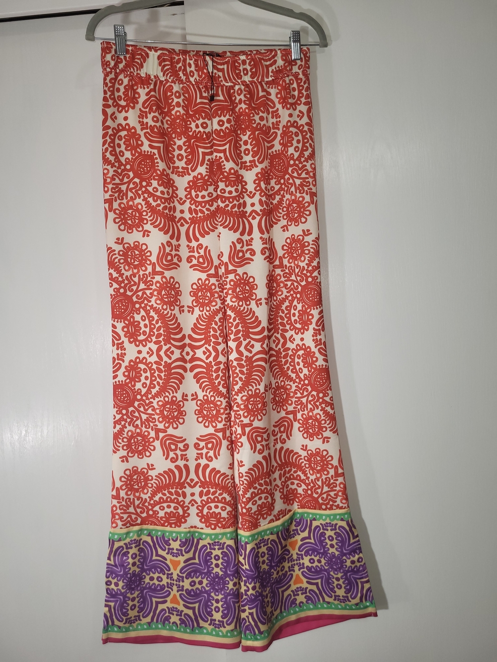 NWOT Zara Cream Wide-Leg Pants with Orange, Cream, Purple & Green Border Print